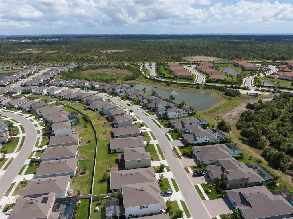 12725 Lateral Root Drive Sarasota FL 34238