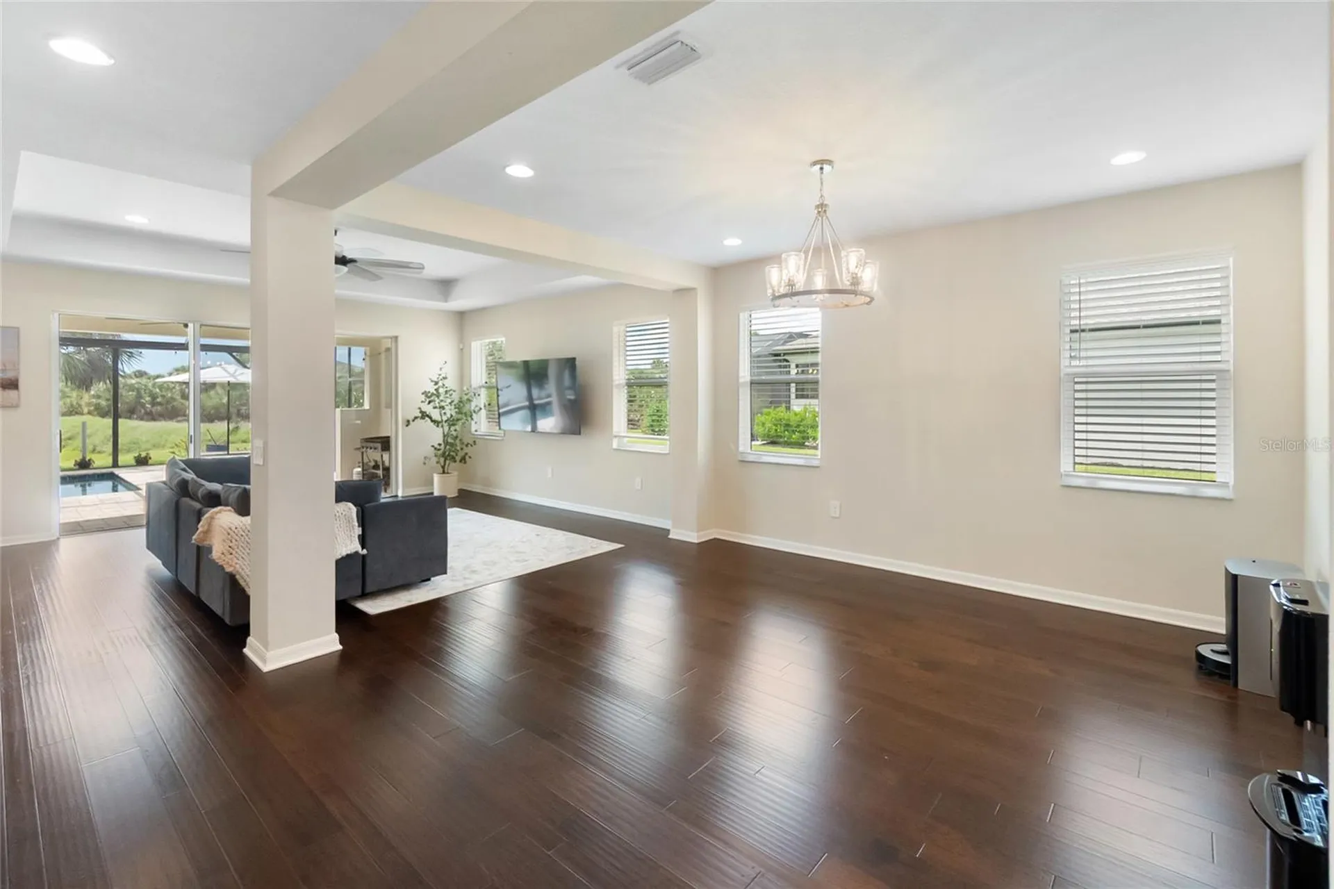 12725 Lateral Root Drive Sarasota FL 34238