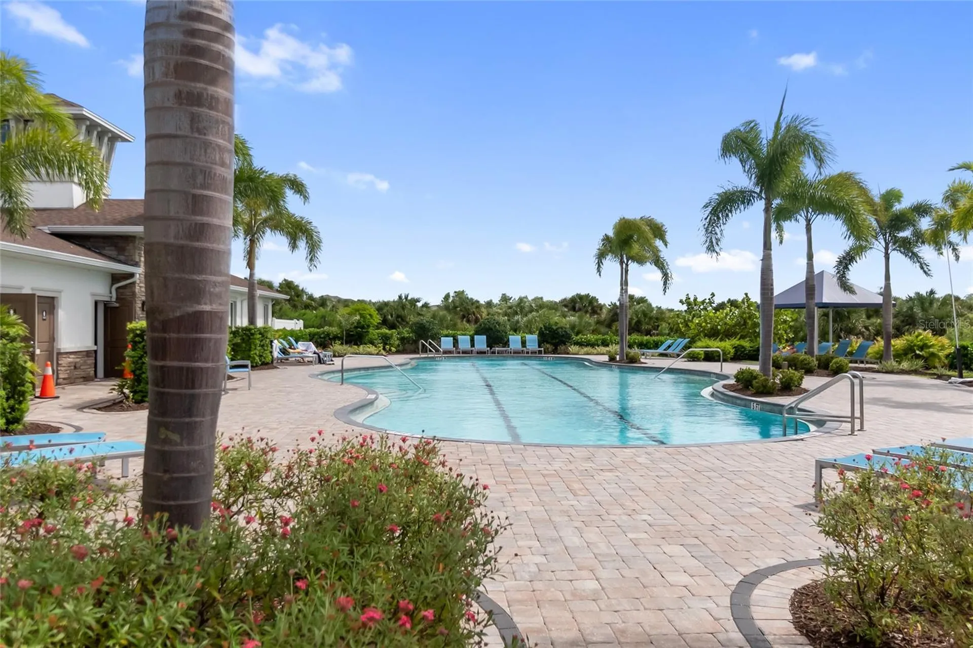 12725 Lateral Root Drive Sarasota FL 34238