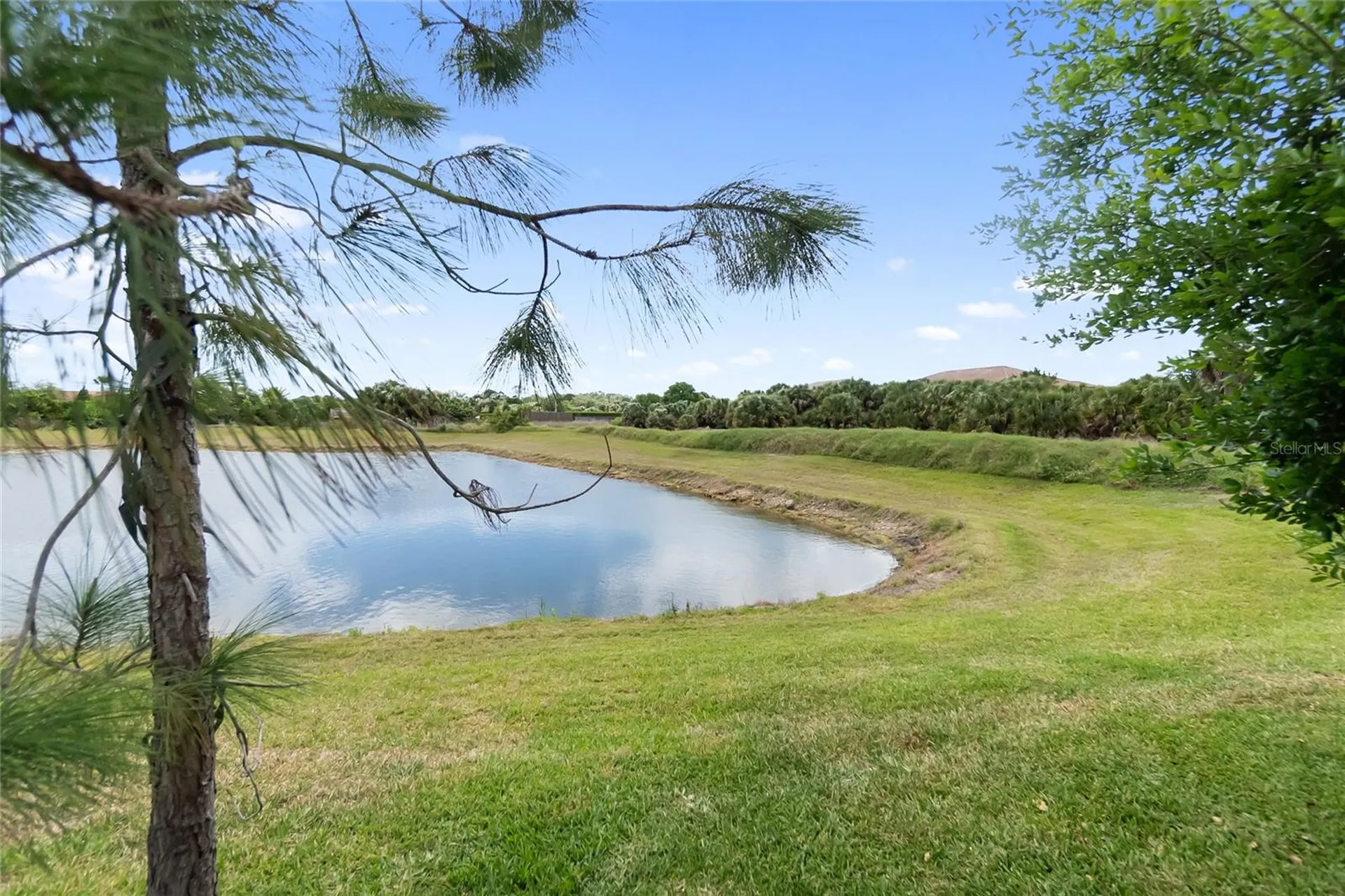 12725 Lateral Root Drive Sarasota FL 34238