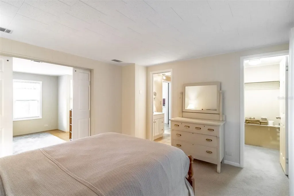 532 Hickory Court Lake Mary FL 32746