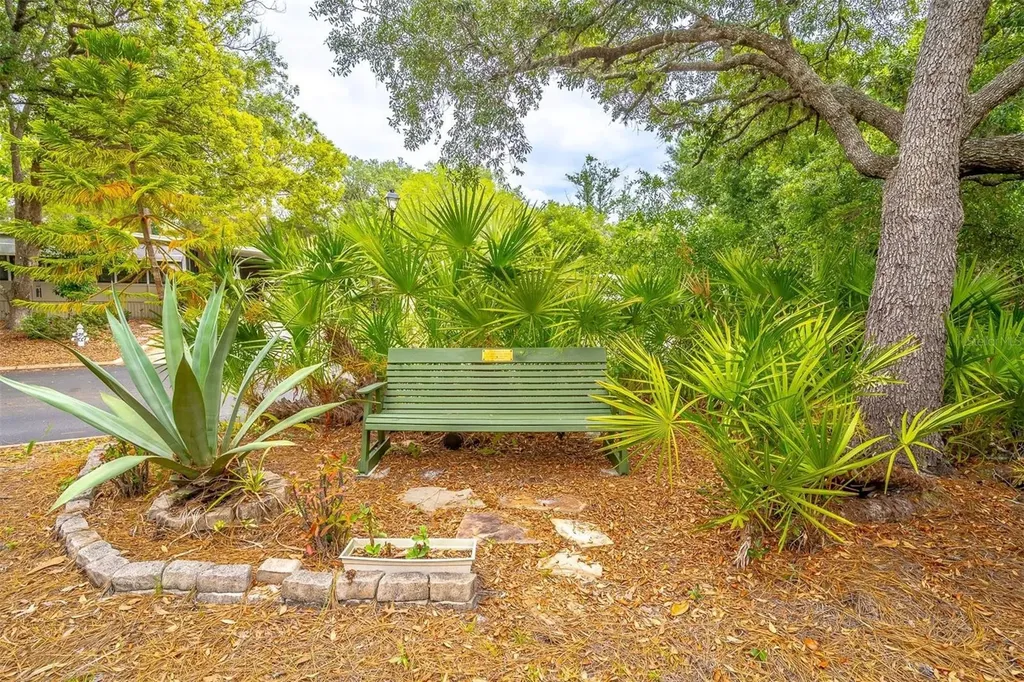 532 Hickory Court Lake Mary FL 32746