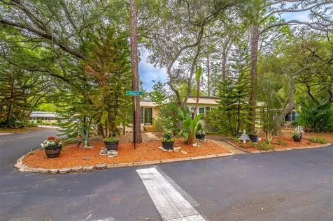532 Hickory Court Lake Mary FL 32746