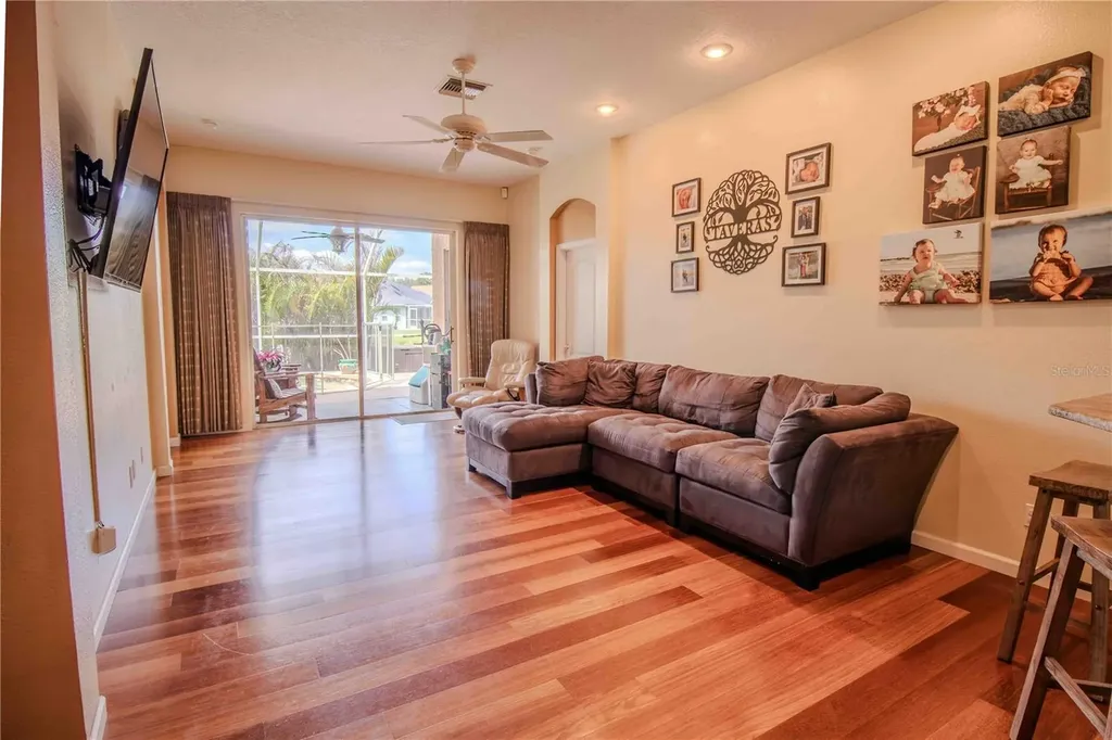 509 Cypress View Drive Oldsmar FL 34677