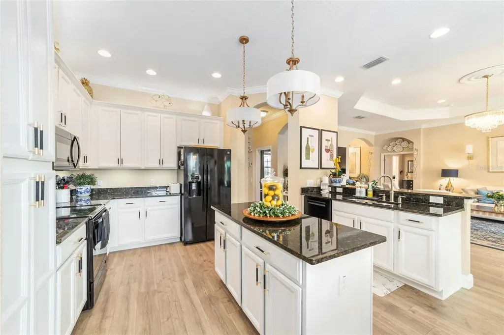 10174 Lake Miona Way Oxford FL 34484