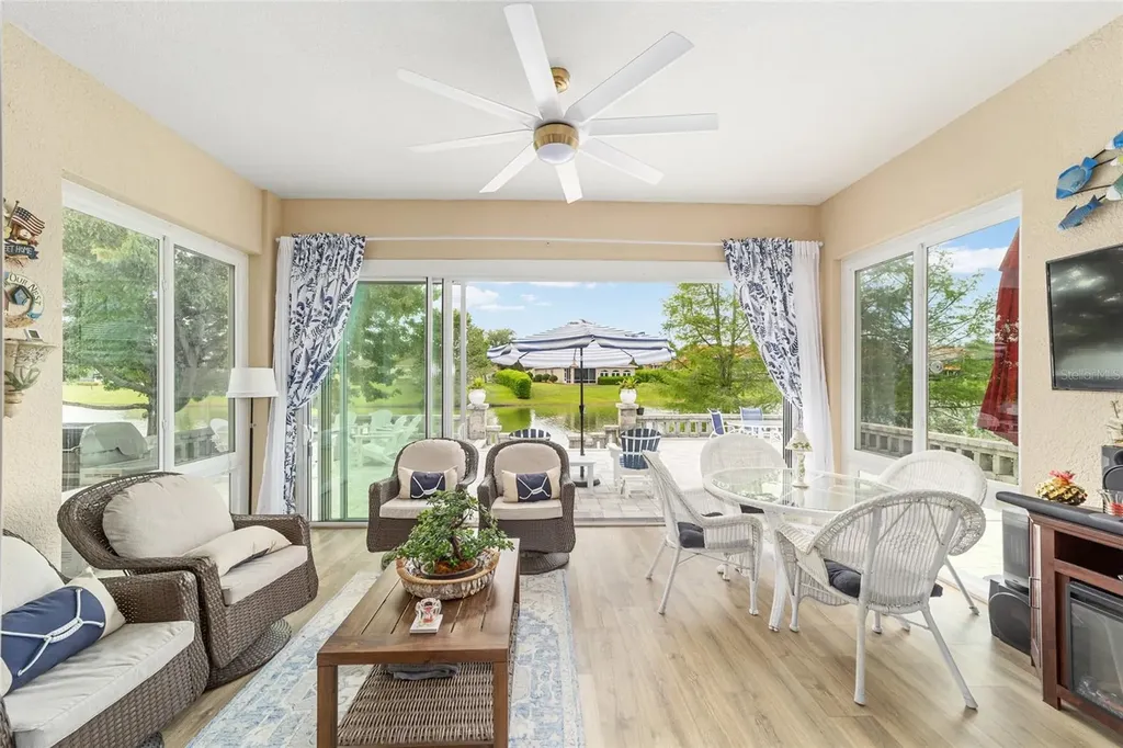 10174 Lake Miona Way Oxford FL 34484