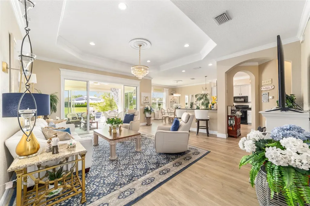 10174 Lake Miona Way Oxford FL 34484