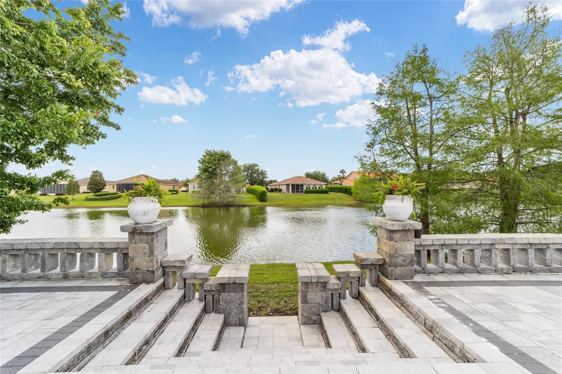 10174 Lake Miona Way Oxford FL 34484