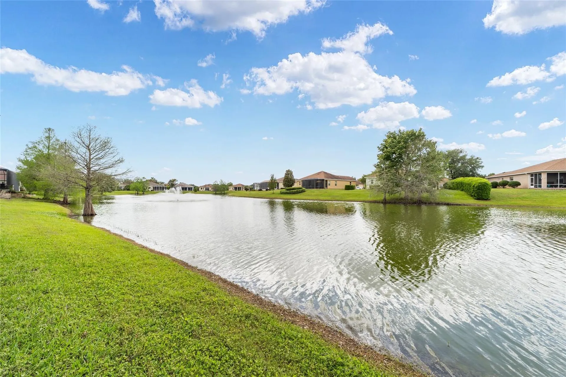 10174 Lake Miona Way Oxford FL 34484