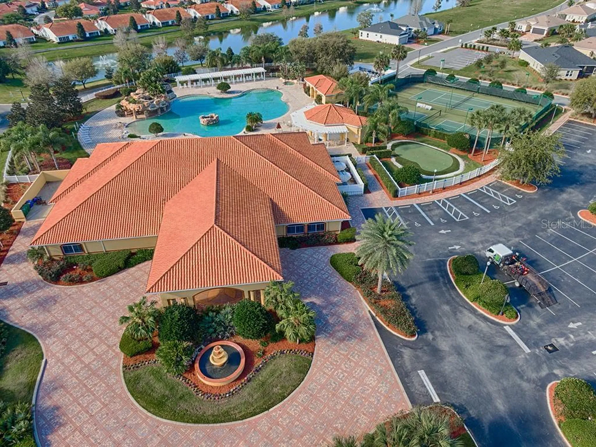 10174 Lake Miona Way Oxford FL 34484