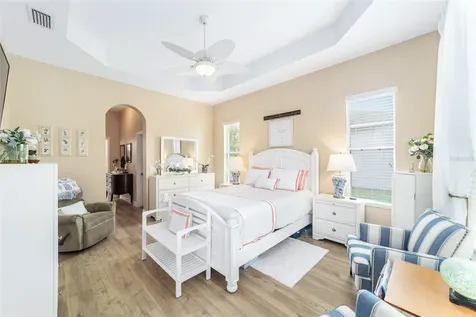 10174 Lake Miona Way Oxford FL 34484