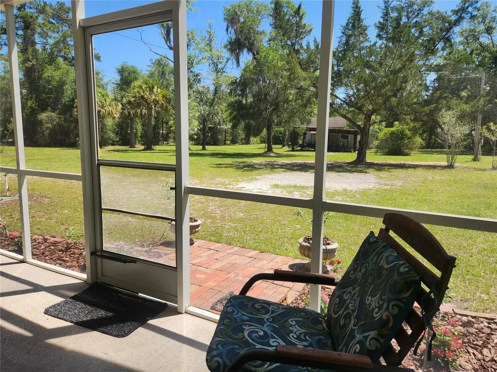 24595 NE Highway 315 Fort Mc Coy FL 32134