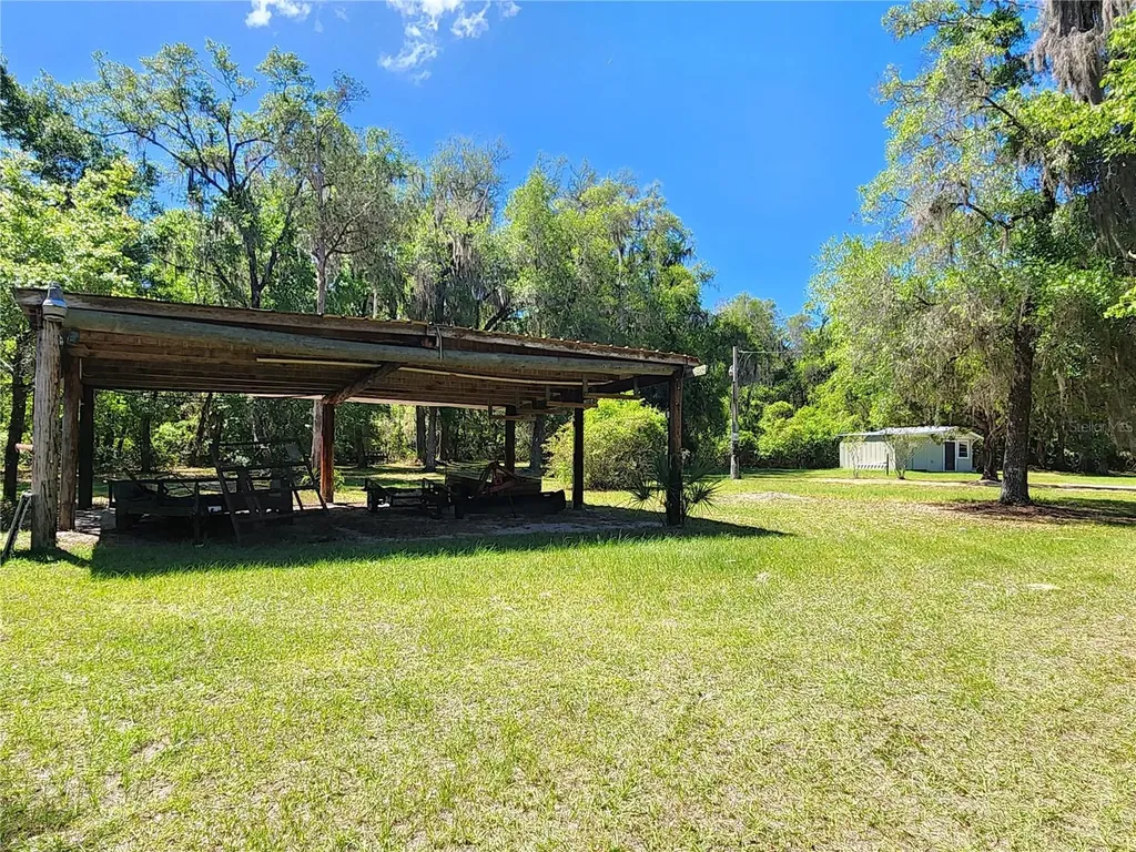 24595 NE Highway 315 Fort Mc Coy FL 32134