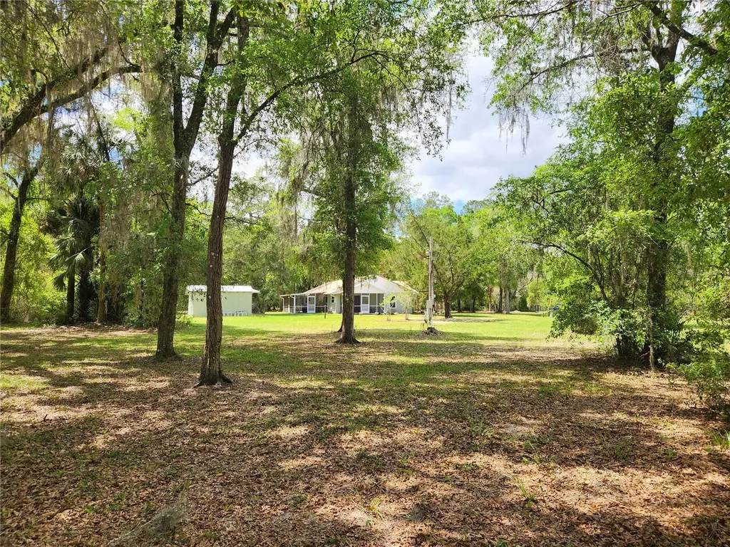 24595 NE Highway 315 Fort Mc Coy FL 32134