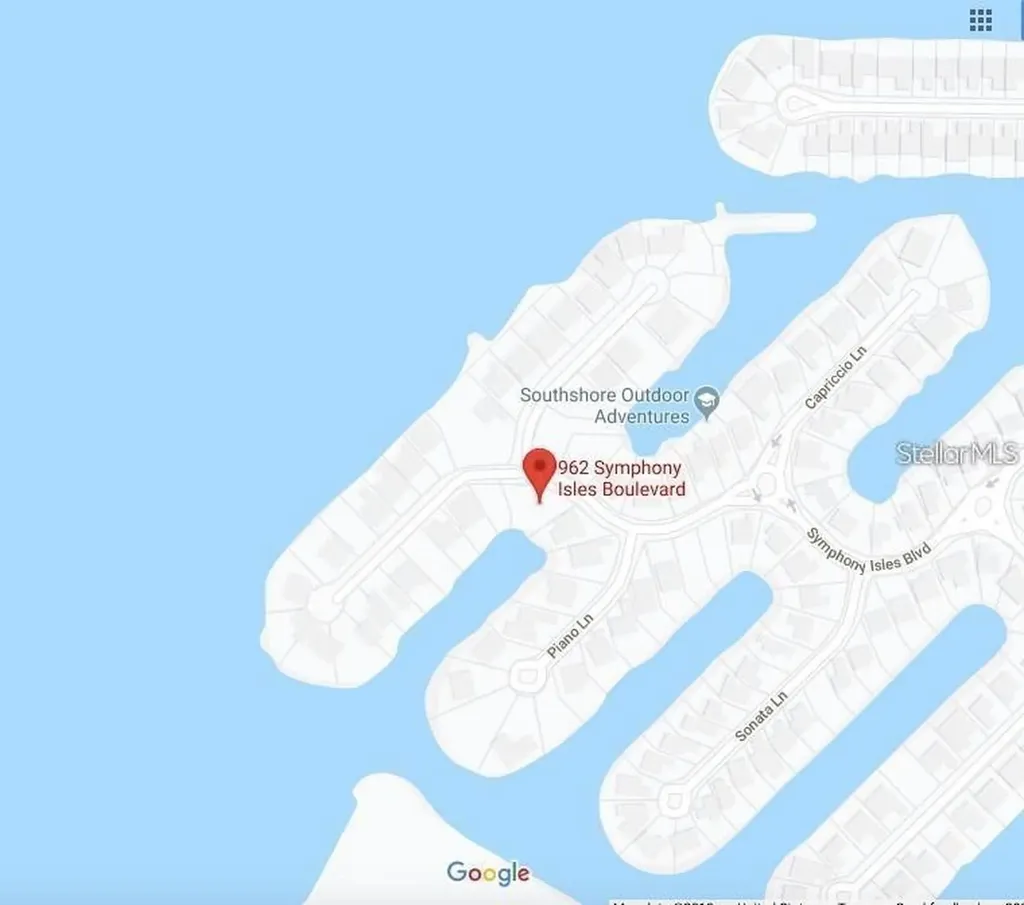 962 Symphony Isles Boulevard Apollo Beach FL 33572