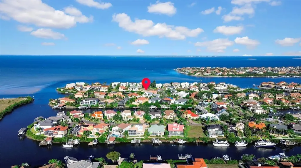 962 Symphony Isles Boulevard Apollo Beach FL 33572