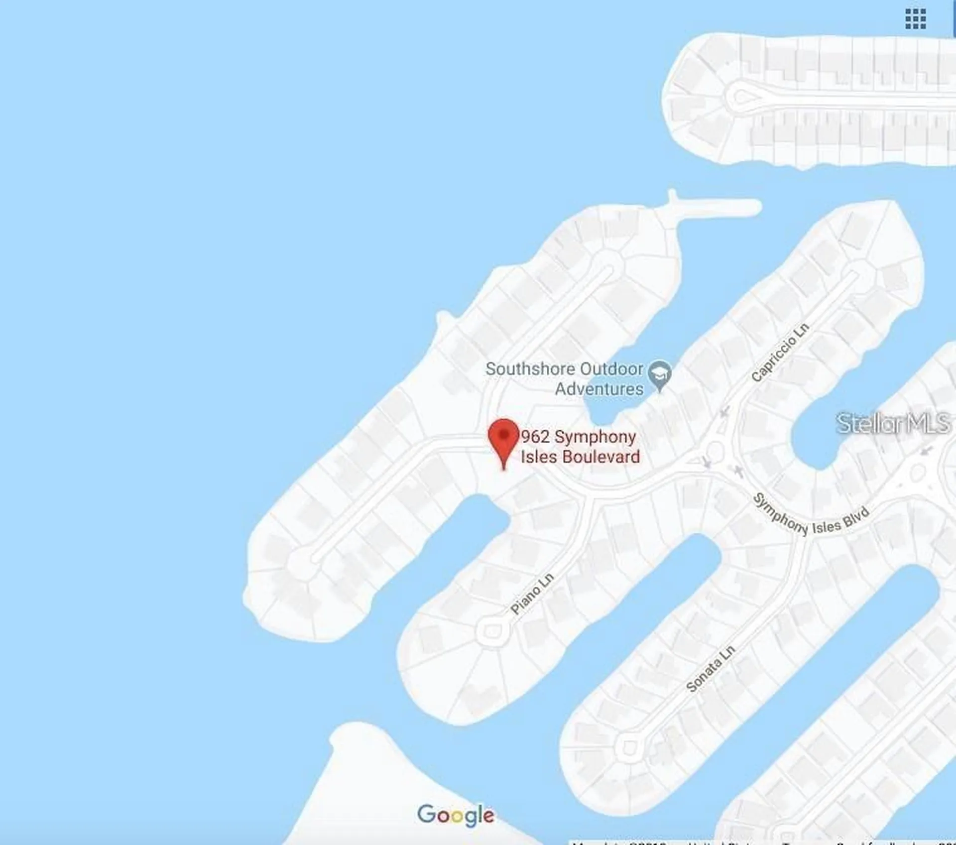 962 Symphony Isles Boulevard Apollo Beach FL 33572