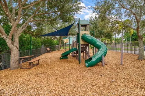 962 Symphony Isles Boulevard Apollo Beach FL 33572