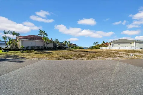 962 Symphony Isles Boulevard Apollo Beach FL 33572