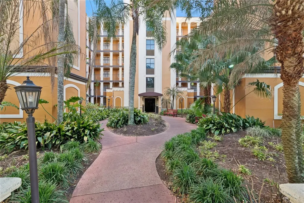12538 Floridays Resort Drive Orlando FL 32821