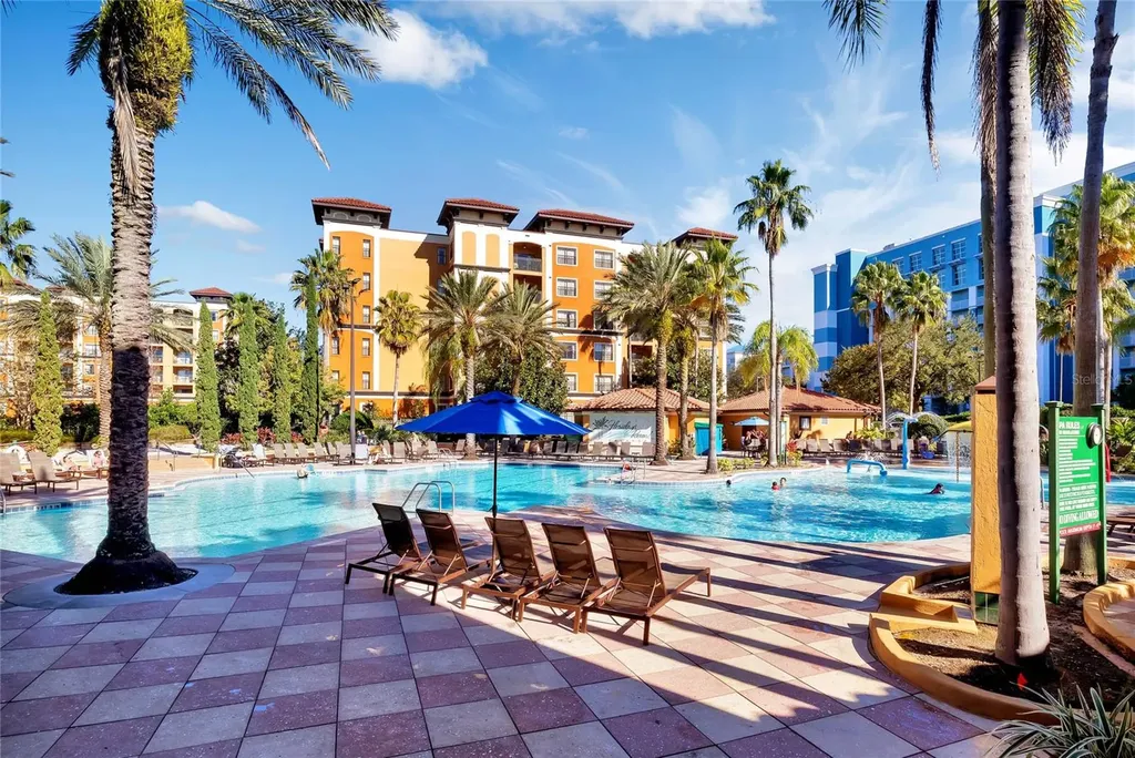12538 Floridays Resort Drive Orlando FL 32821