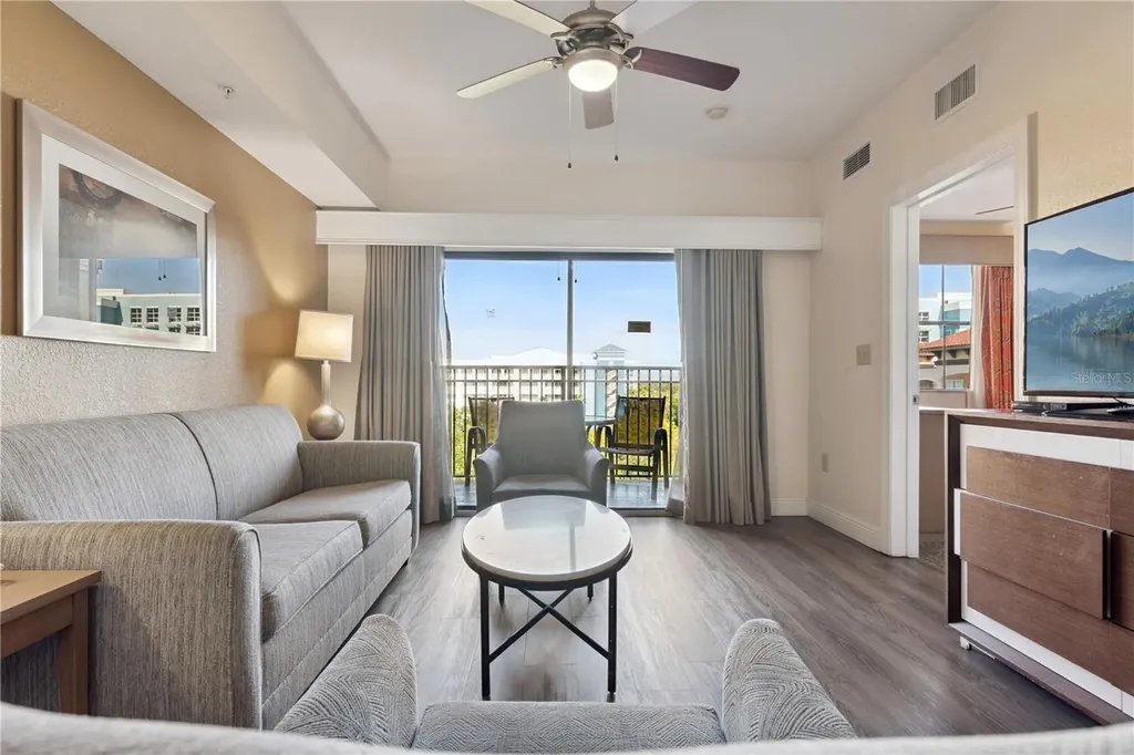 12538 Floridays Resort Drive Orlando FL 32821