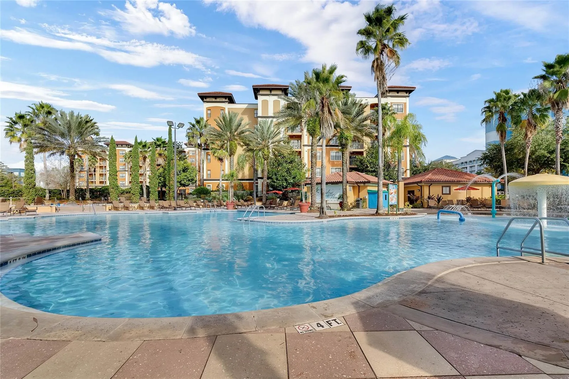 12538 Floridays Resort Drive Orlando FL 32821