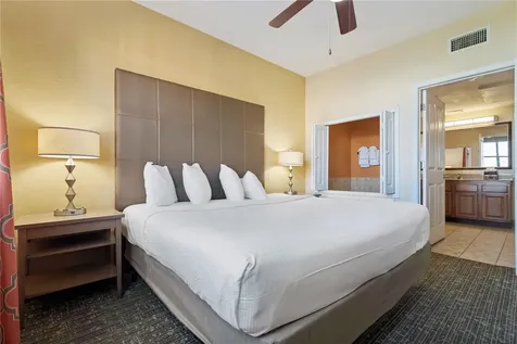 12538 Floridays Resort Drive Orlando FL 32821