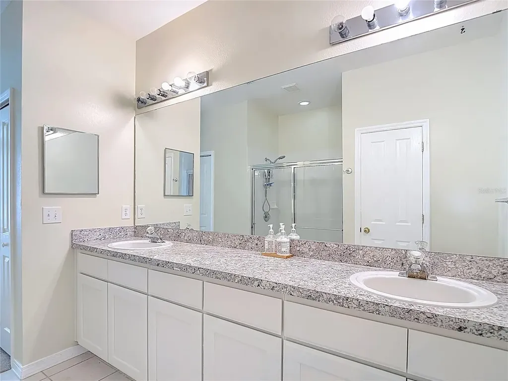 1931 Sassafras Drive Wesley Chapel FL 33543