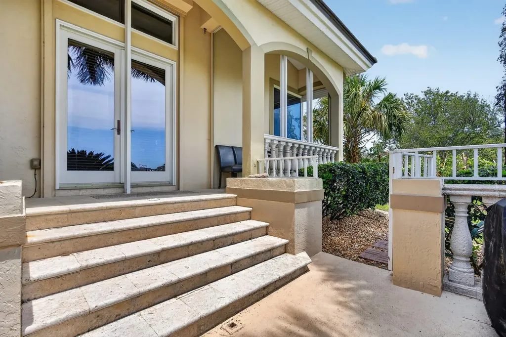 25 San Marco Court Palm Coast FL 32137