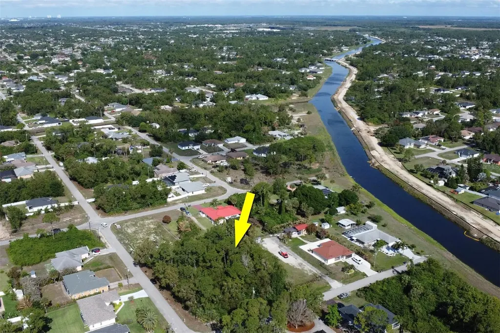 1103 Dorothy Avenue N Lehigh Acres FL 33971