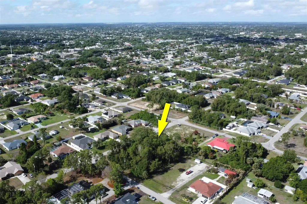 1103 Dorothy Avenue N Lehigh Acres FL 33971