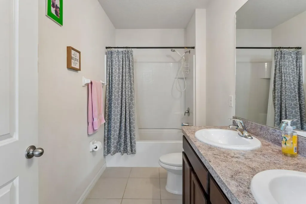 3517 Winterberry Lane Valrico FL 33594