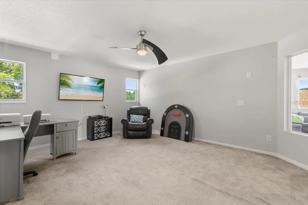 9361 Pecky Cypress Way Orlando FL 32836