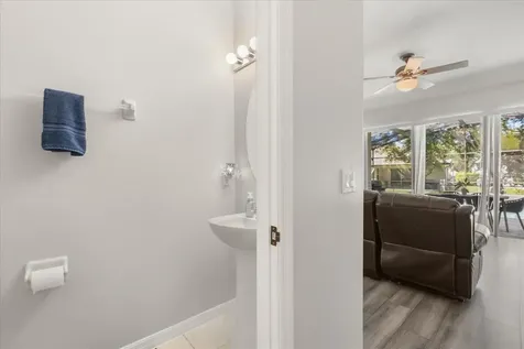 9361 Pecky Cypress Way Orlando FL 32836