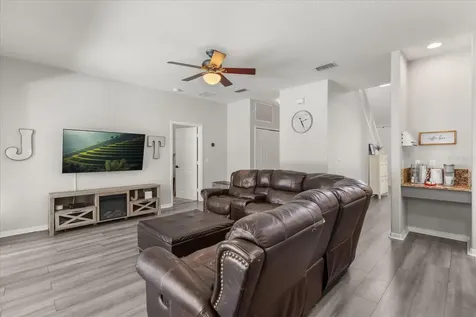 9361 Pecky Cypress Way Orlando FL 32836