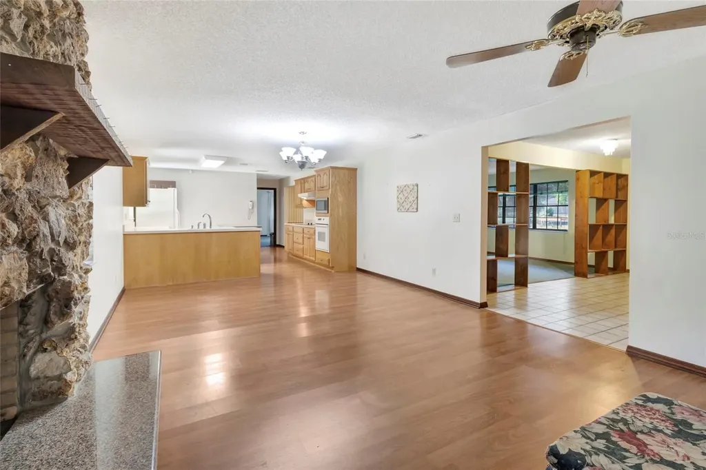 1520 Legacy Woods Court Groveland FL 34736
