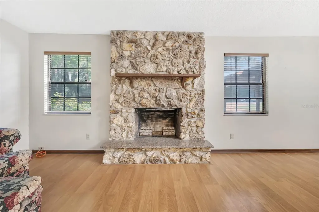 1520 Legacy Woods Court Groveland FL 34736