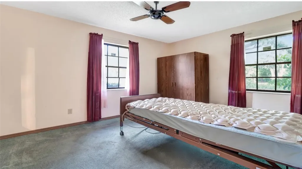 1520 Legacy Woods Court Groveland FL 34736