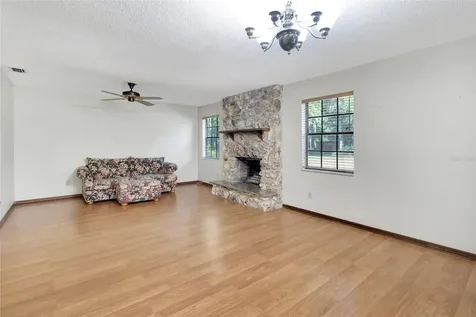 1520 Legacy Woods Court Groveland FL 34736