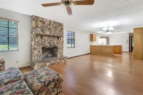 1520 Legacy Woods Court Groveland FL 34736