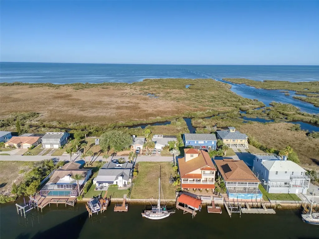 Southwind Drive Hudson FL 34667