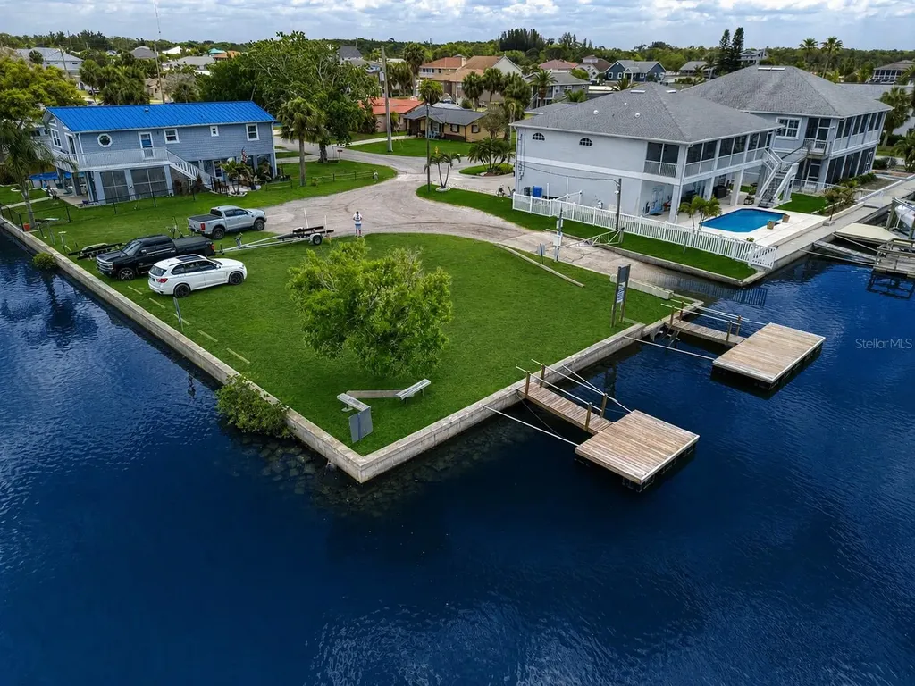 Southwind Drive Hudson FL 34667