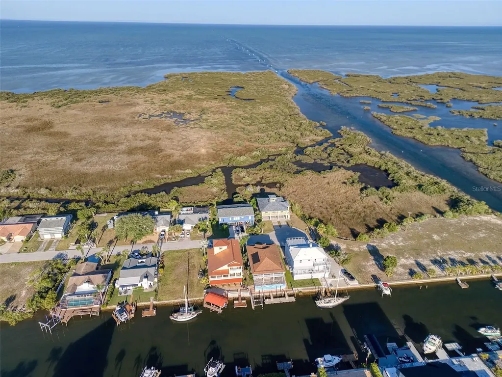 Southwind Drive Hudson FL 34667