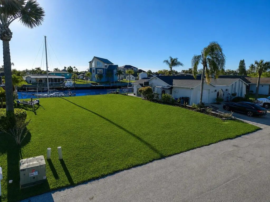 Southwind Drive Hudson FL 34667