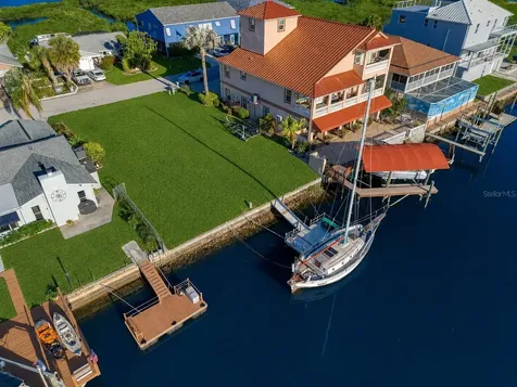 Southwind Drive Hudson FL 34667