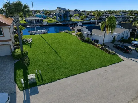 Southwind Drive Hudson FL 34667