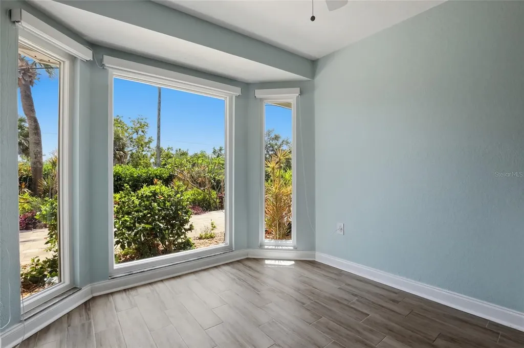 5207 86th Street Court W Bradenton FL 34210