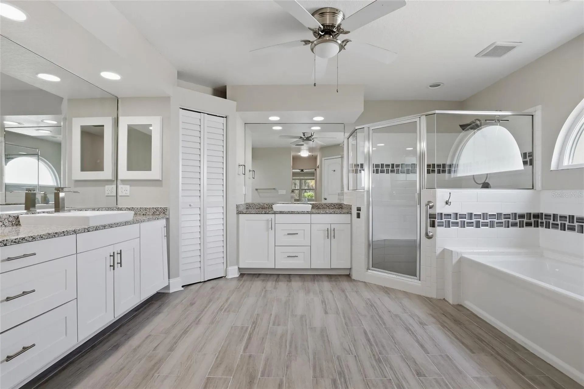 5207 86th Street Court W Bradenton FL 34210