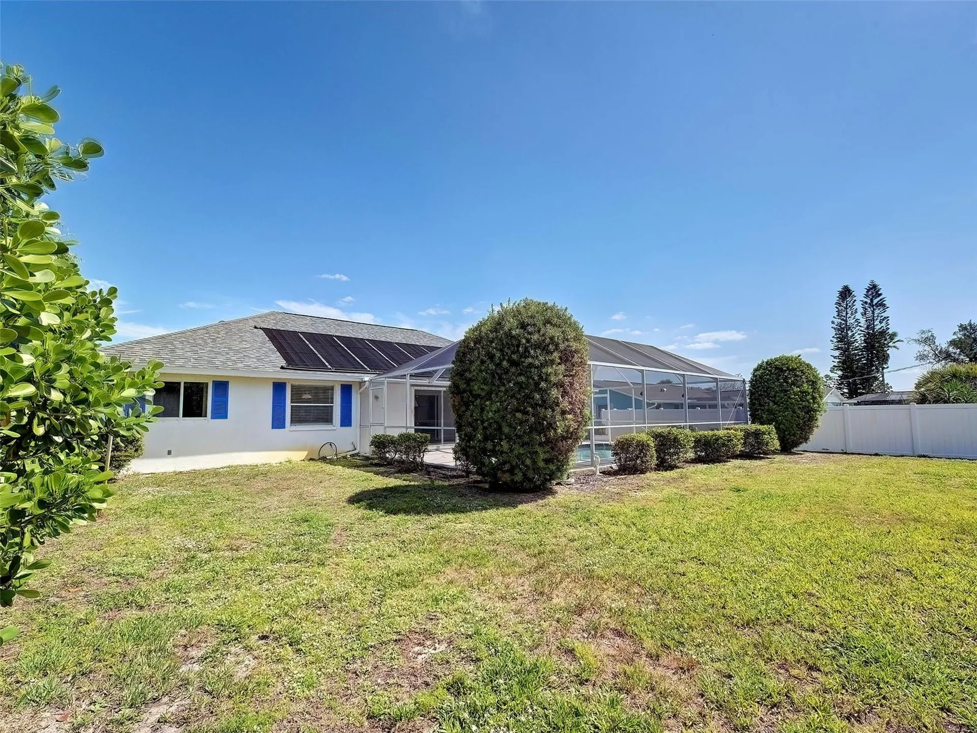 1537 Crest Drive Englewood FL 34223